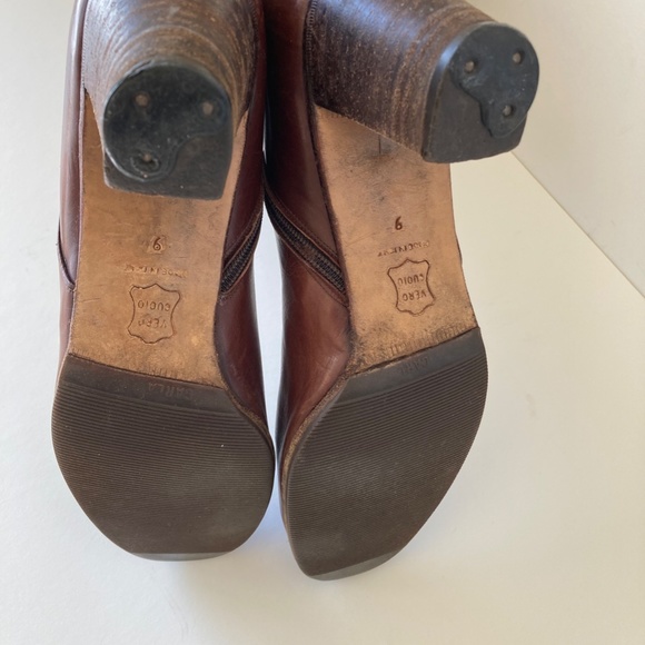 Salvatore Ferragamo Vintage Leather Boots Made in Italy - Picture 10 of 13